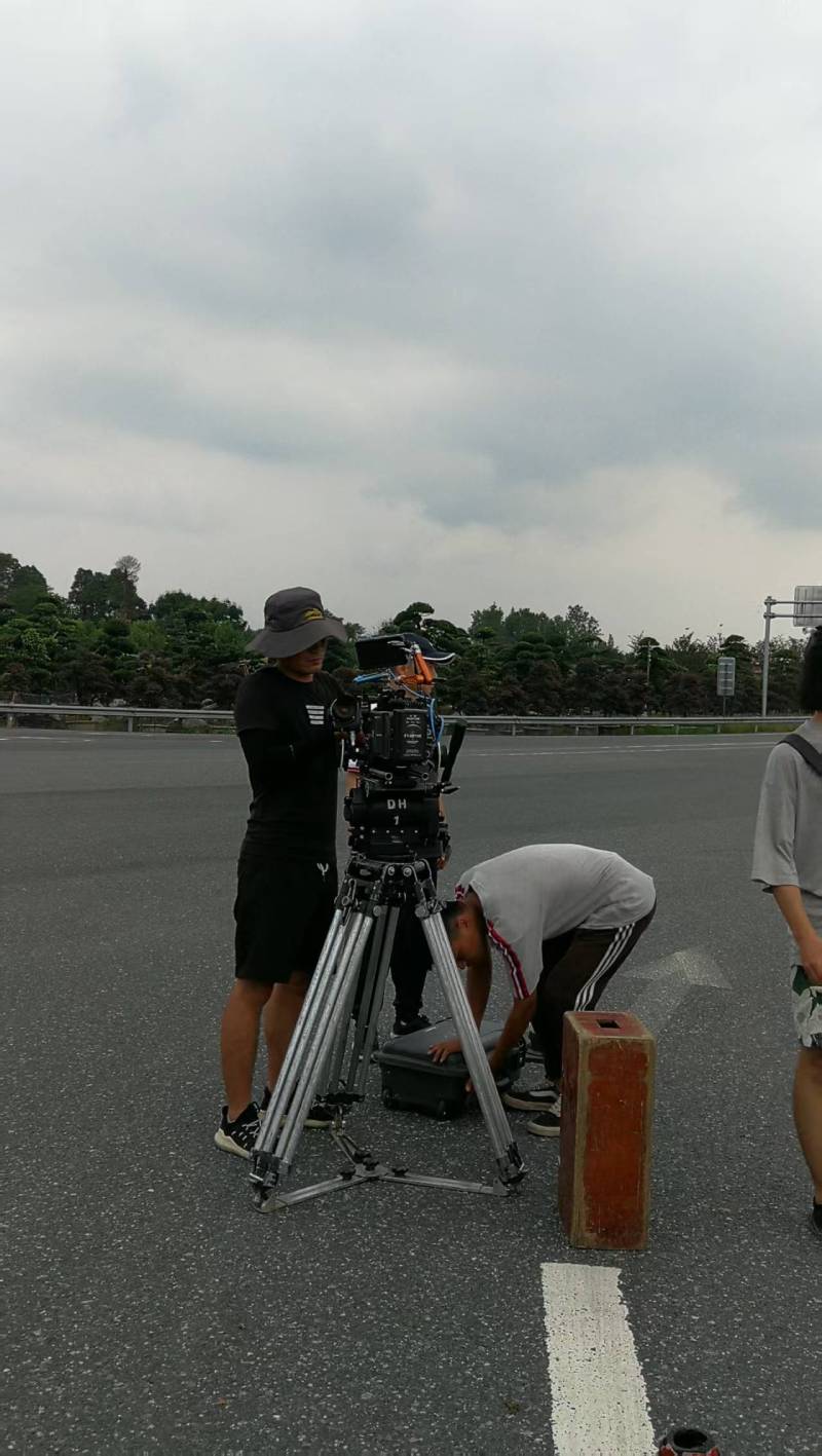 嘉陵区TVC拍摄公司：唤醒集体记忆，构建跨代际沟通桥梁